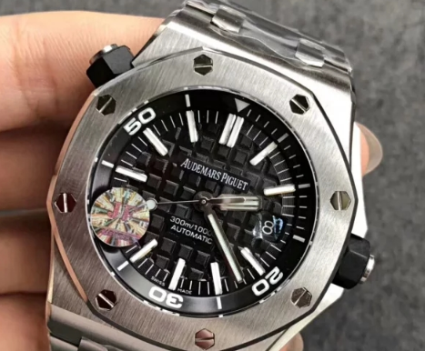 Audemars Piguet Royal Oak Offshore 15703ST-05